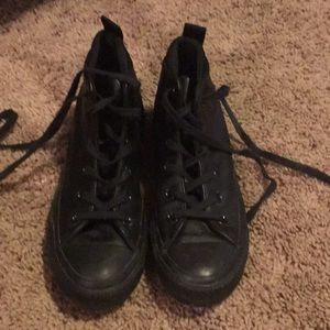 ALL BLACK CONVERSE